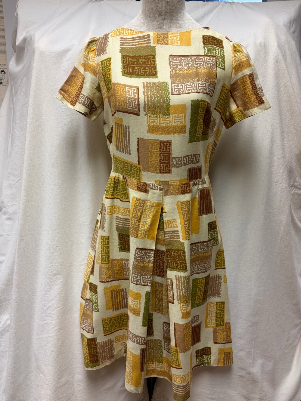 1950s Cream Cotton Patchwork Print Dress - Yellow & Olive